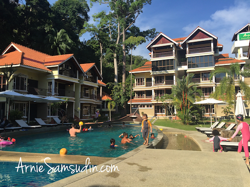 anjungan-beach-resort-bilik