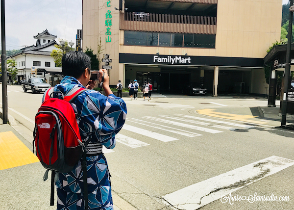 FamilyMart Convenience Store 24 Jam Popular di Jepun | ArnieSamsudin.com